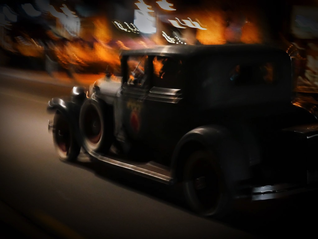 wanaka-by-night-3.jpg Wanaka by night - vintage car